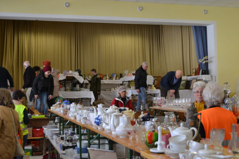 Flohmarkt im Pfarrheim der Heiligen Geist Pfarre in Attnang